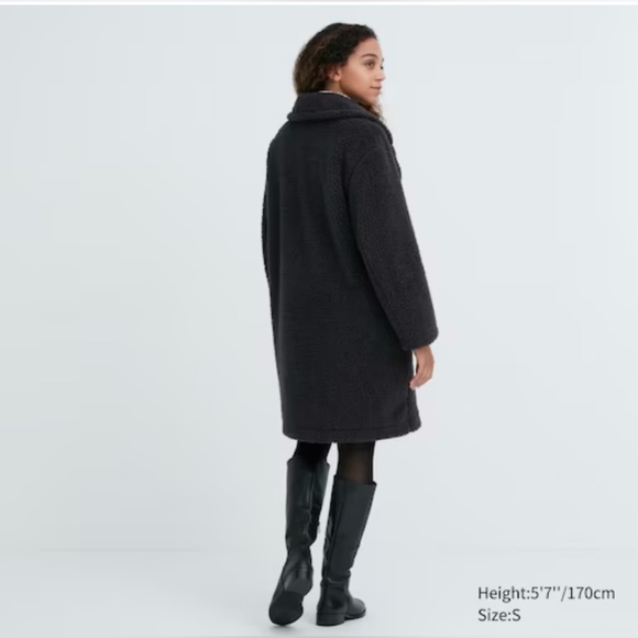 Uniqlo: PILE-LINED FLEECE TAILORED COAT - Picture 3 of 11